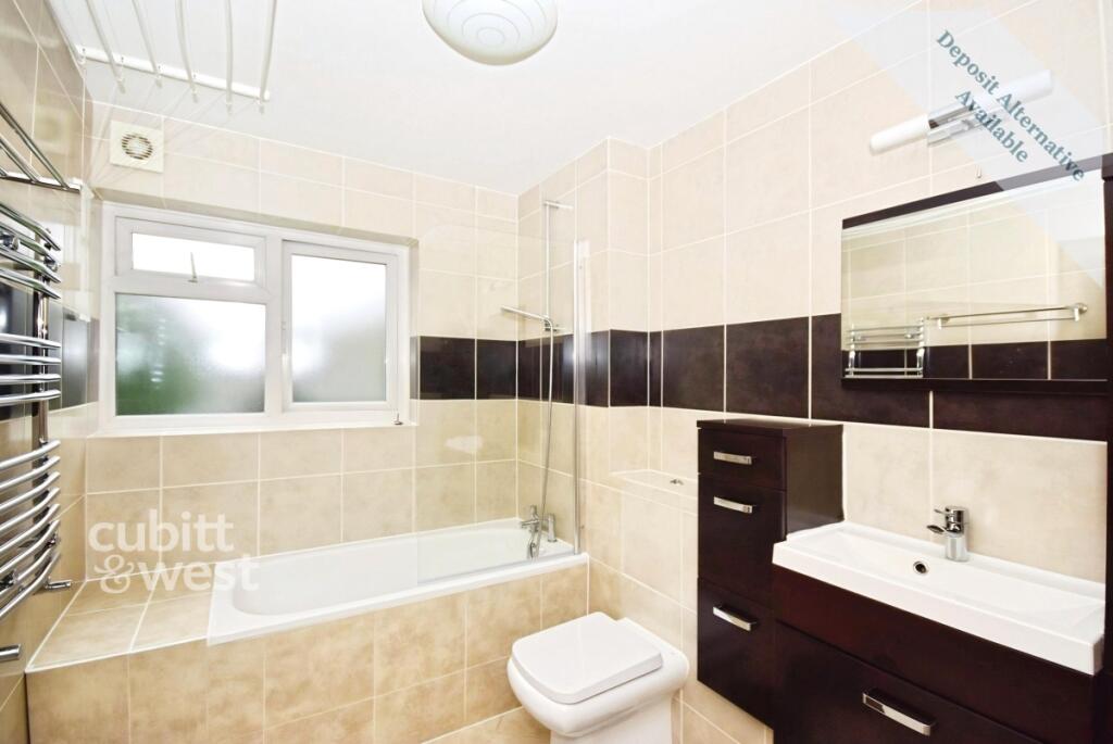 Apartment in Sutton - View 5