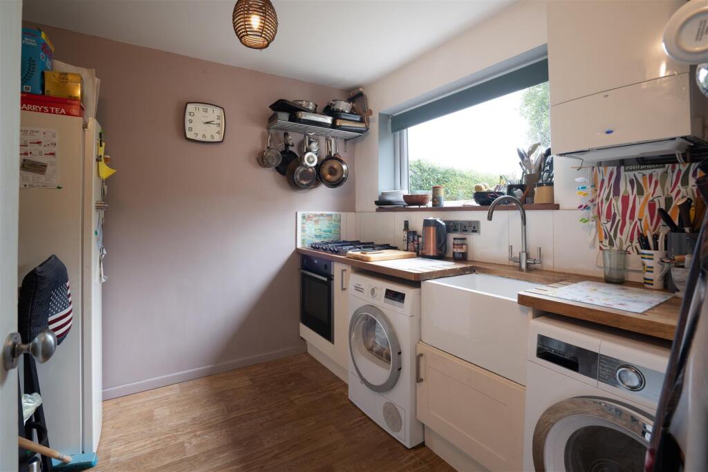 House in Leeds - View 5