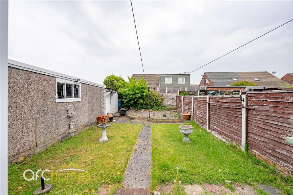 House in Wigan, Hindley Green - View 4