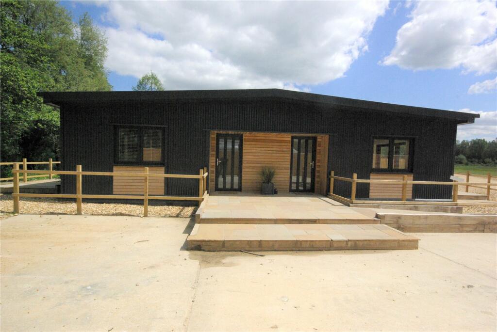 Main image of property: Manor Lane, Timsbury, Romsey, SO51