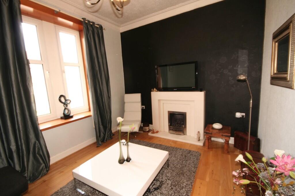 Apartment in Glasgow - View 2