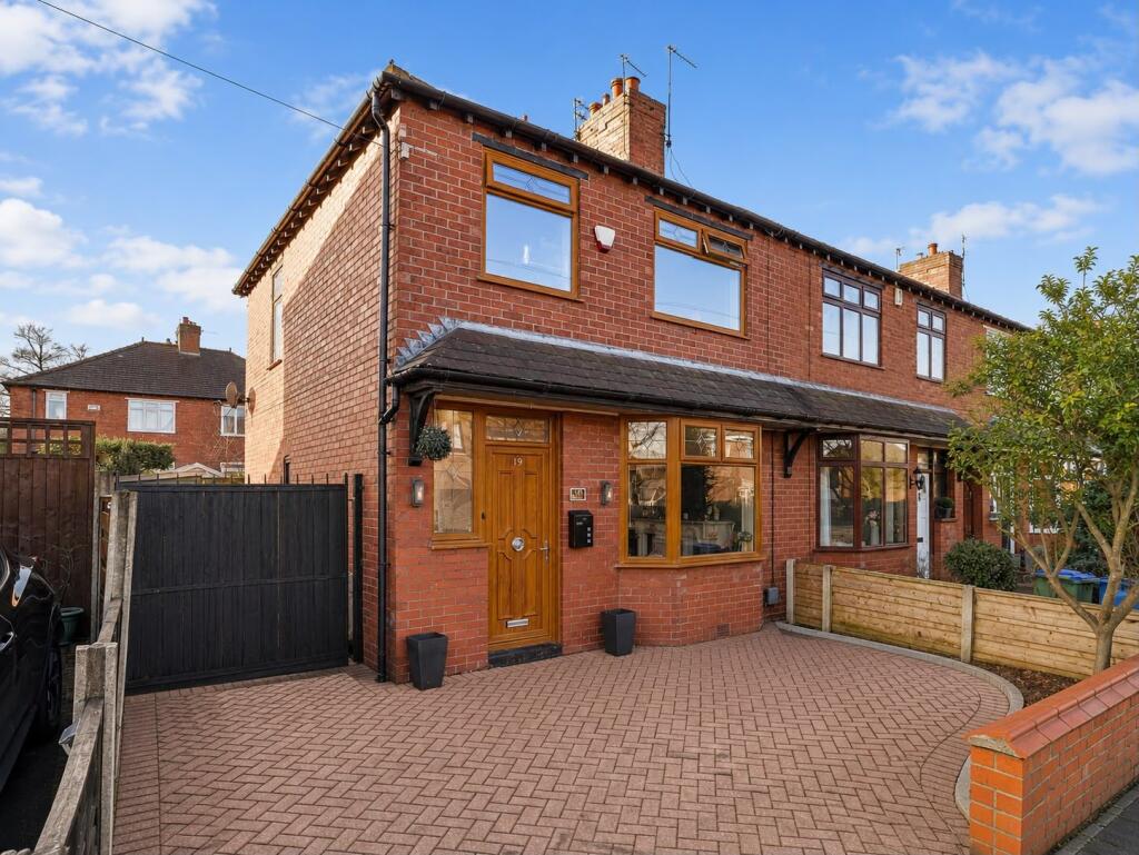 Main image of property: Ashworth Street, Hopwood
