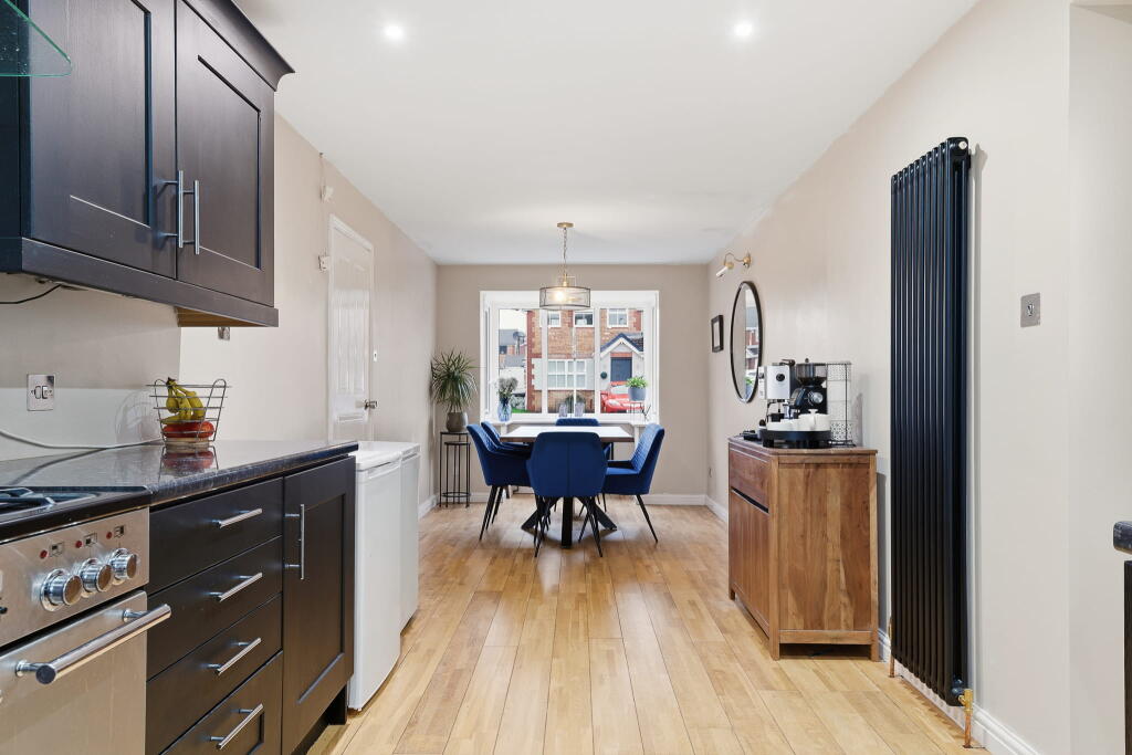 Skye Croft, Royston, Barnsley, S71 photo 4