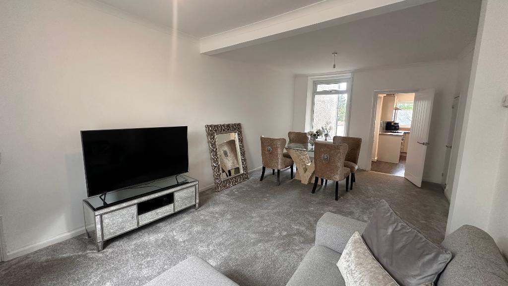 Thornwood Place, Treharris, CF46 5AB photo 3