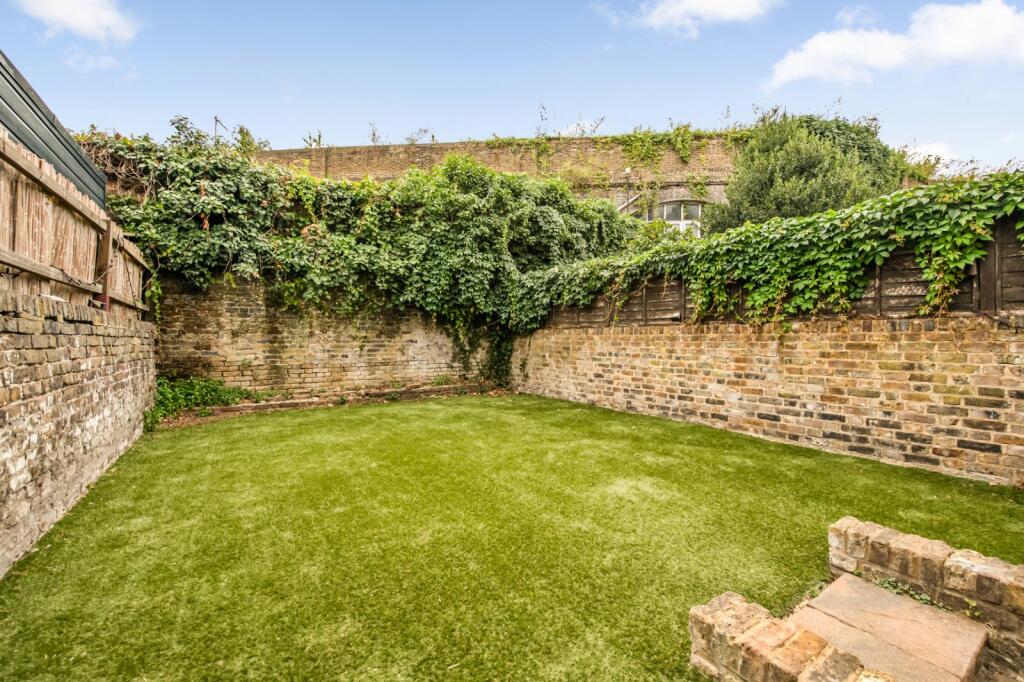House in London - More