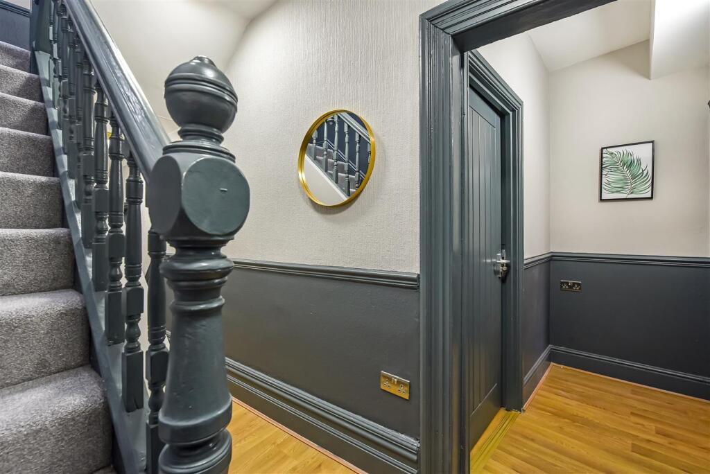 Apartment in Cardiff, Plasnewydd, Roath - More