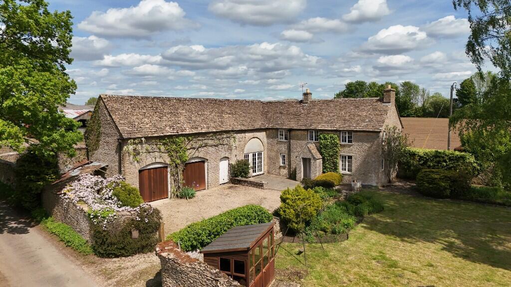 Main image of property: Longfurlong Lane, Tetbury, Gloucestershire, GL8 8TJ