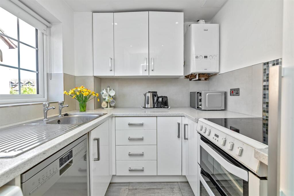 Additional image 8 of Wilstone Drive, Jersey Farm, St Albans
