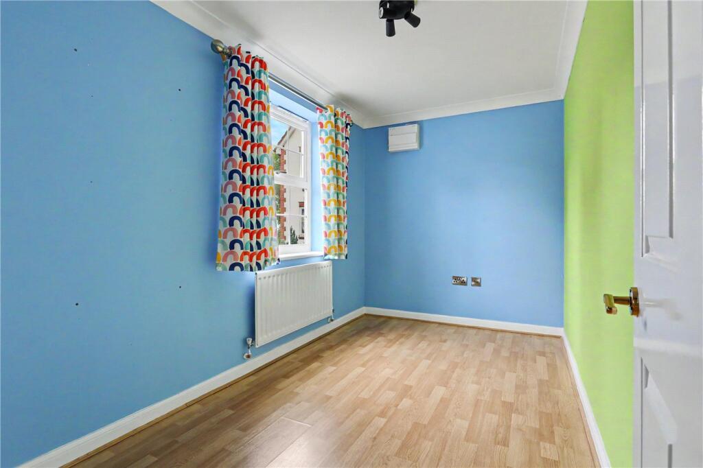 House in Broadland, Thorpe St Andrew - More