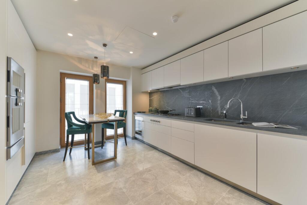 Apartment in London, Royal Borough of Kensington and Chelsea - View 4