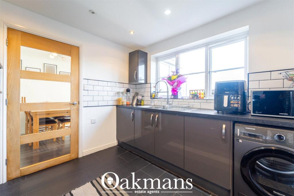 Additional image 6 of MacDonald Close, Tividale, Oldbury, West Midlands, B69