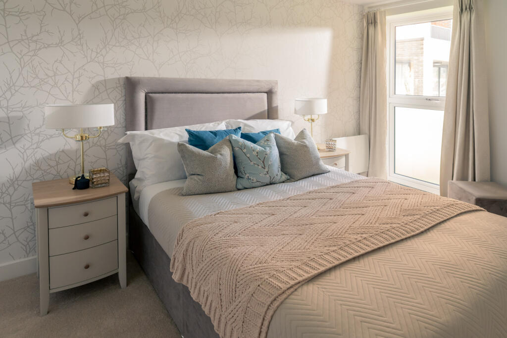 Apartment in Dorchester - View 3