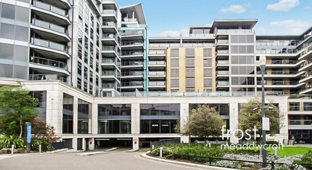 Units 13 Fountain CentreFulham SW6 office ext.jpg
