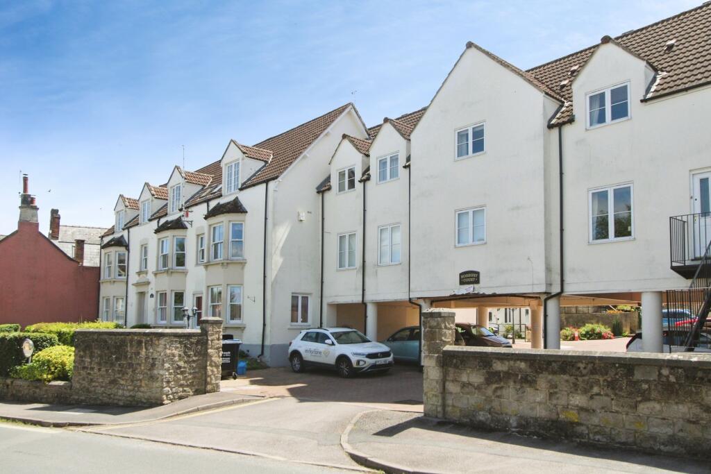 Main image of property: High Street, Purton, SN5