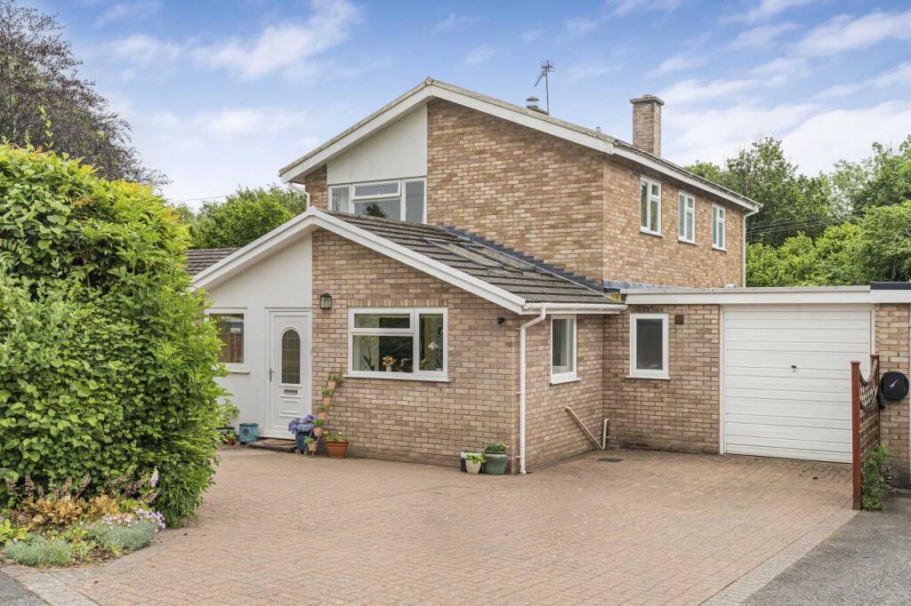 Main image of property: Townsend Park, Luston, Leominster, Herefordshire, HR6 0DZ