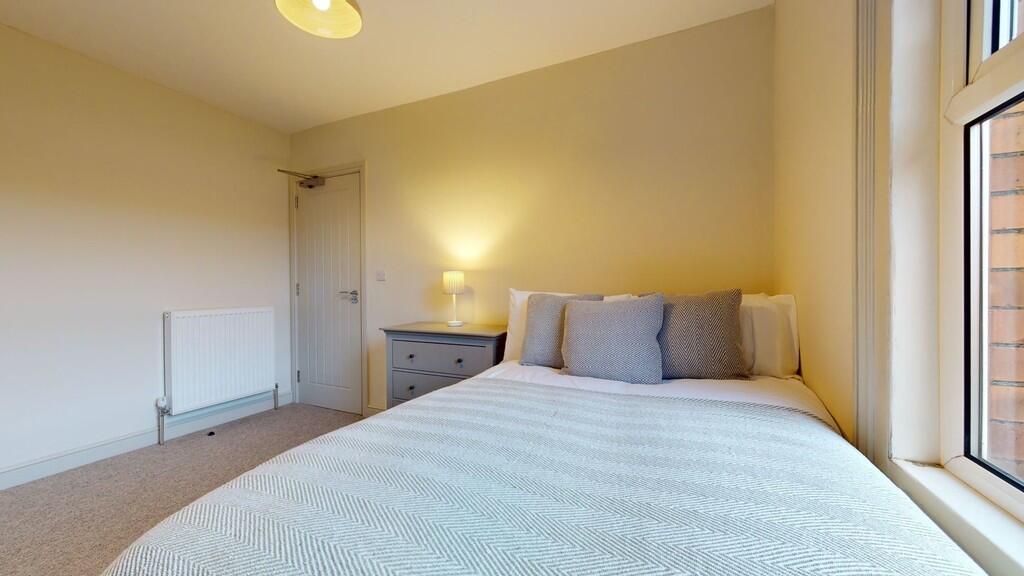 Additional image 2 of Crofton Park, Yeovil