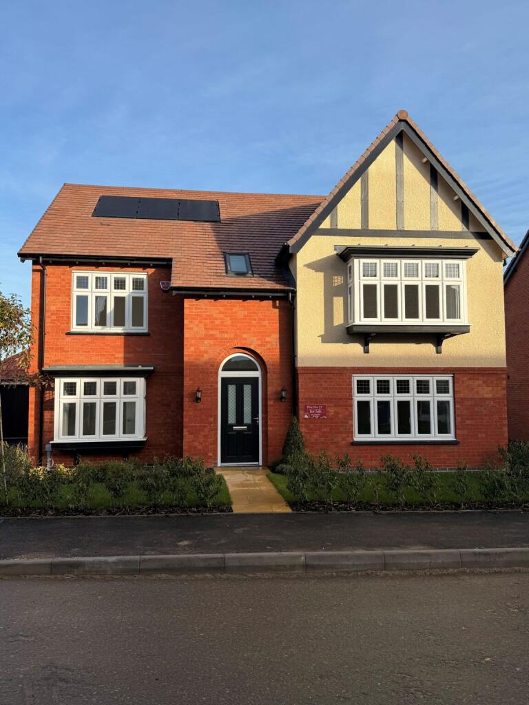 Main image of property: Lutterworth Road,
Burbage,
Hinckley,
LE10 2DL