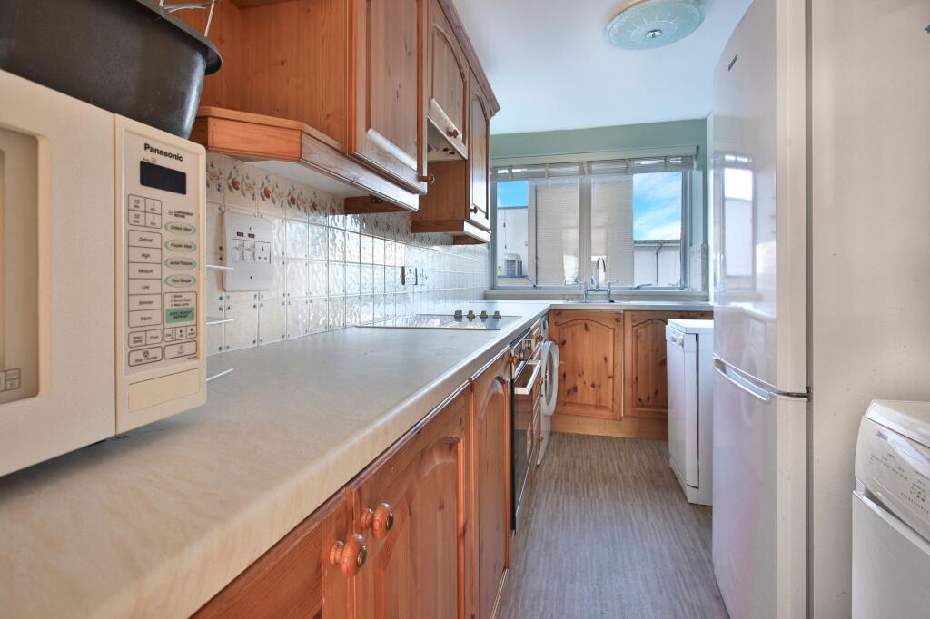 Apartment in Brighton - More