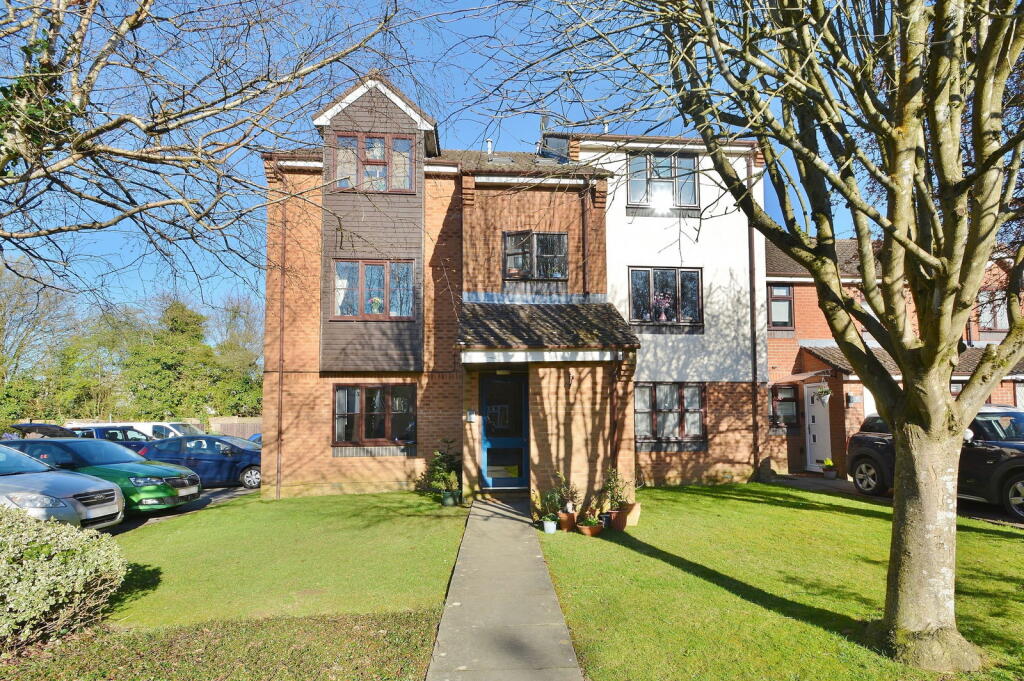 Main image of property: Barkus Way, Stokenchurch