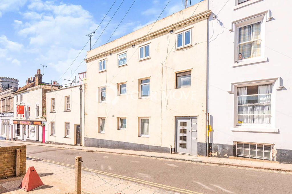 Main image of property: Flat 3, Effingham Street, Ramsgate, Kent, CT11