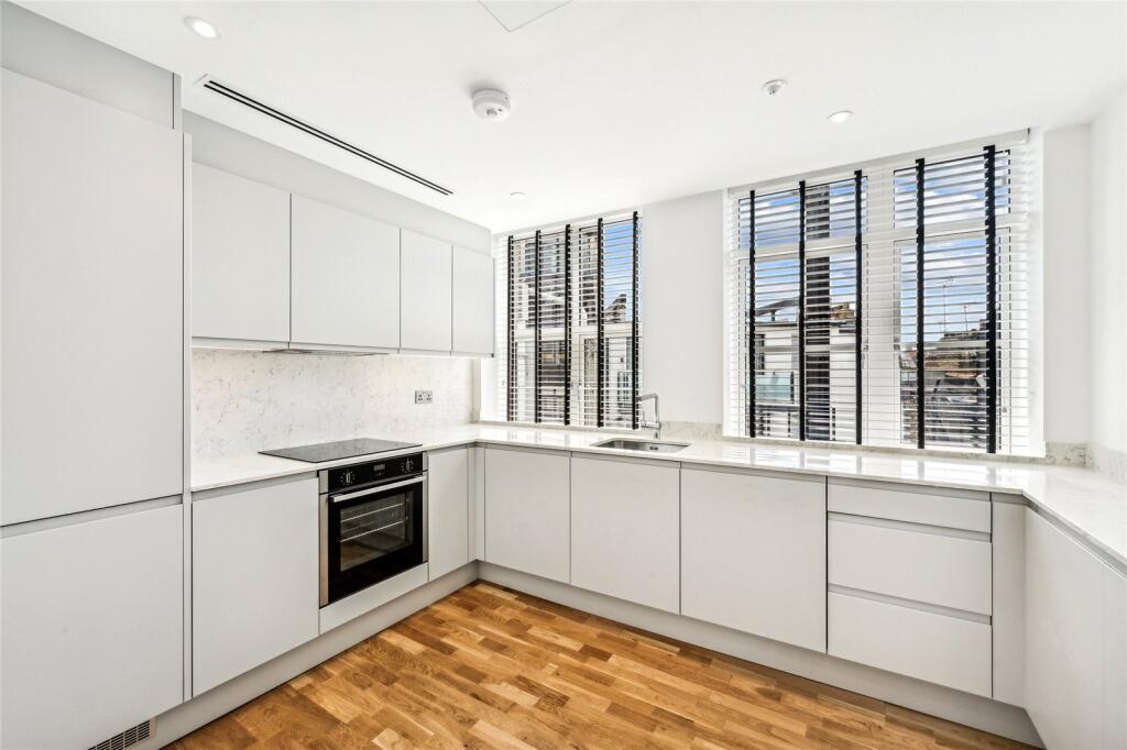 Main image of property: Hanover Street,
Oxford Circus, W1S