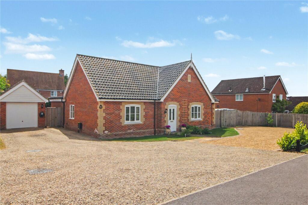 Main image of property: Broomefield Road, Stoke Holy Cross, Norwich, Norfolk, NR14