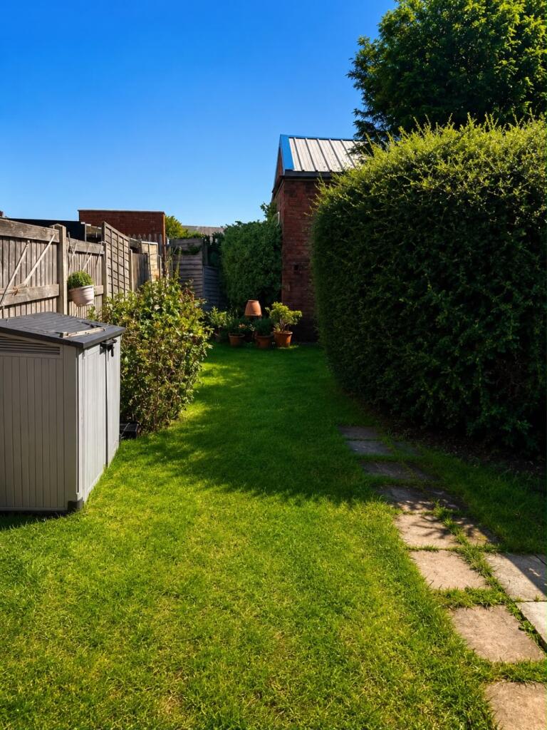 House in Sefton, Liverpool City Region - More