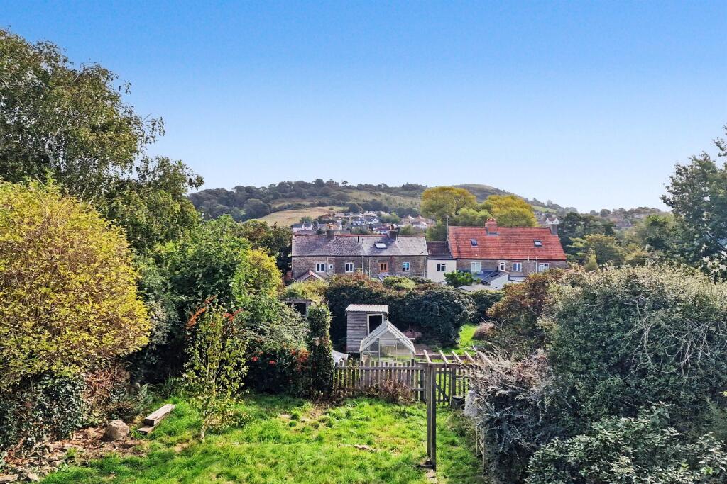 Bridport photo 3