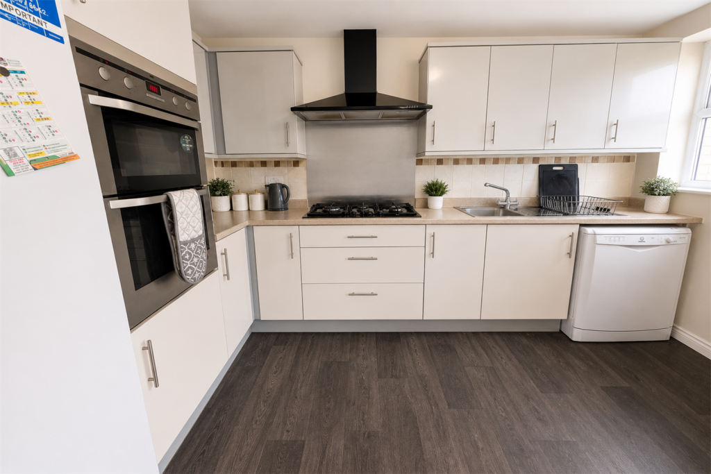 1 bedroom house share for rent