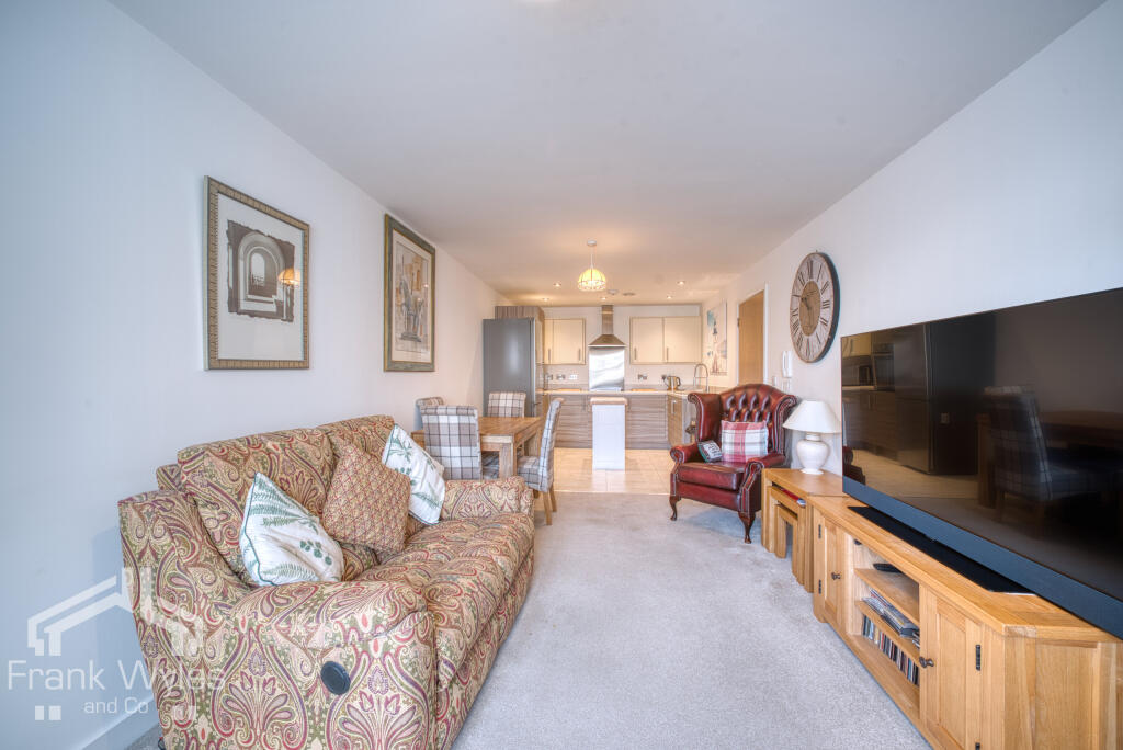1 The Atrium, 25 Fairhaven Road, Lytham St. Annes, Lancashire photo 4