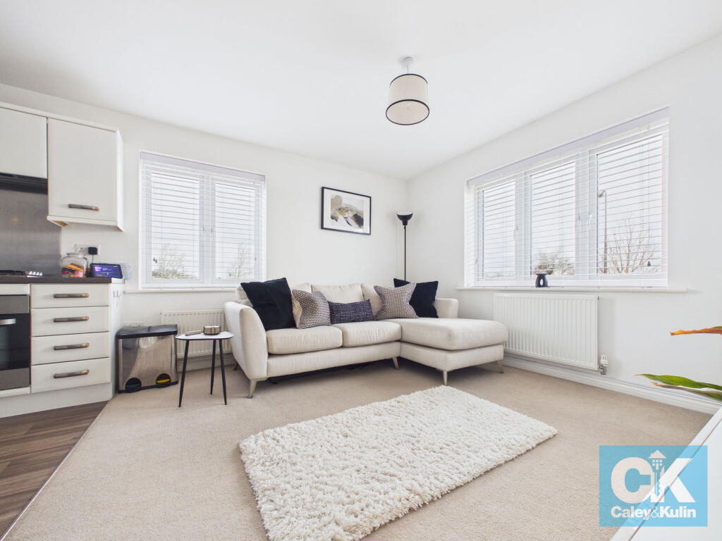 Milbourne House, Collis Close, Burntwood photo 4