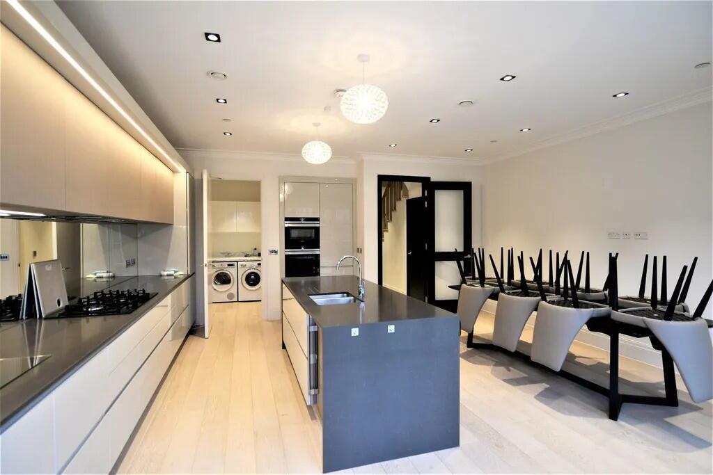 Egerton Drive, London, TW7 photo 3