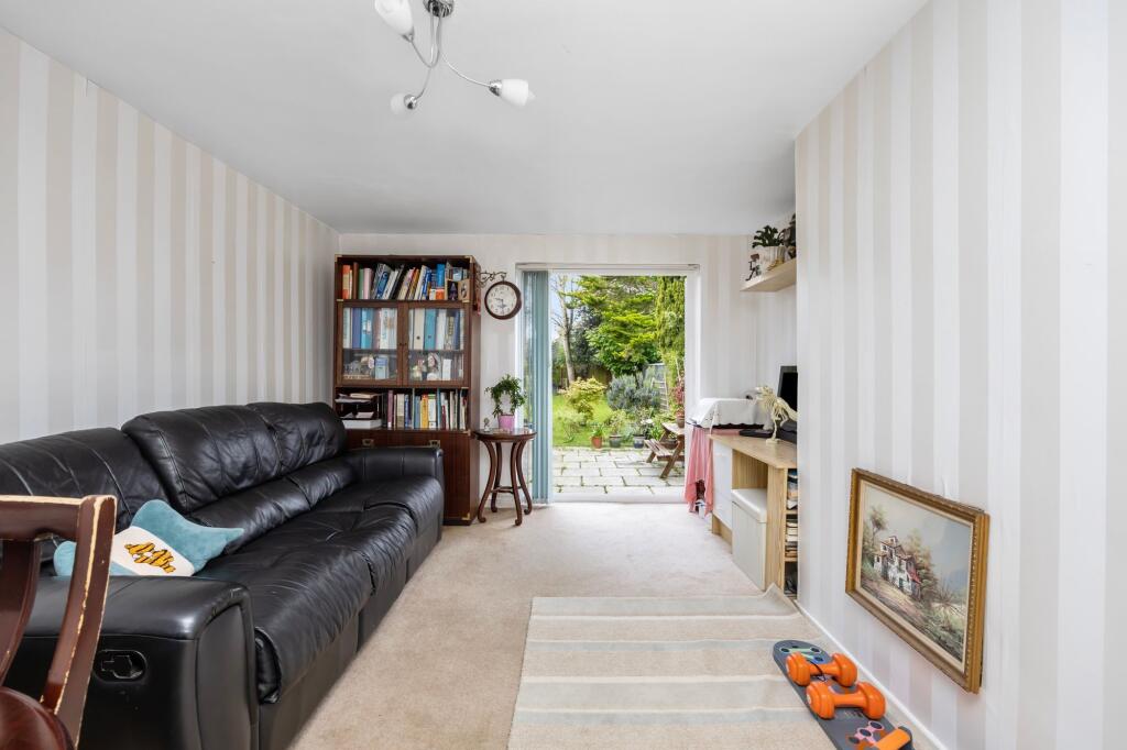 St. Cuthmans Road, Steyning, BN44 photo 4