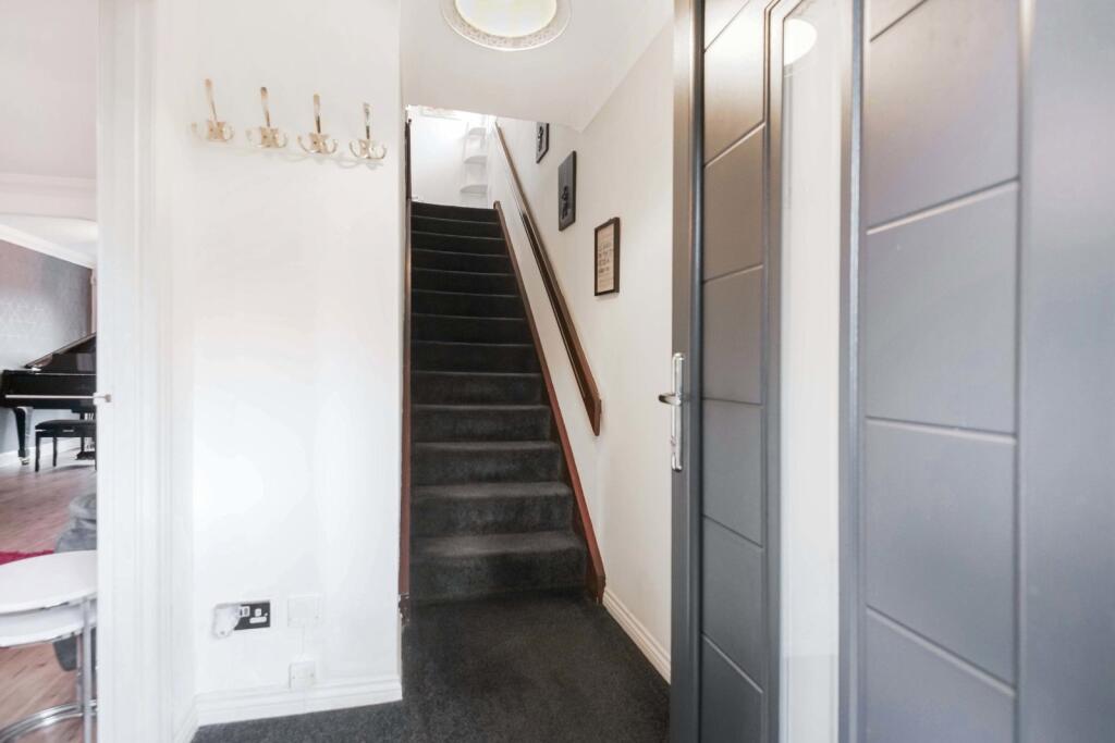 House in Paisley - More