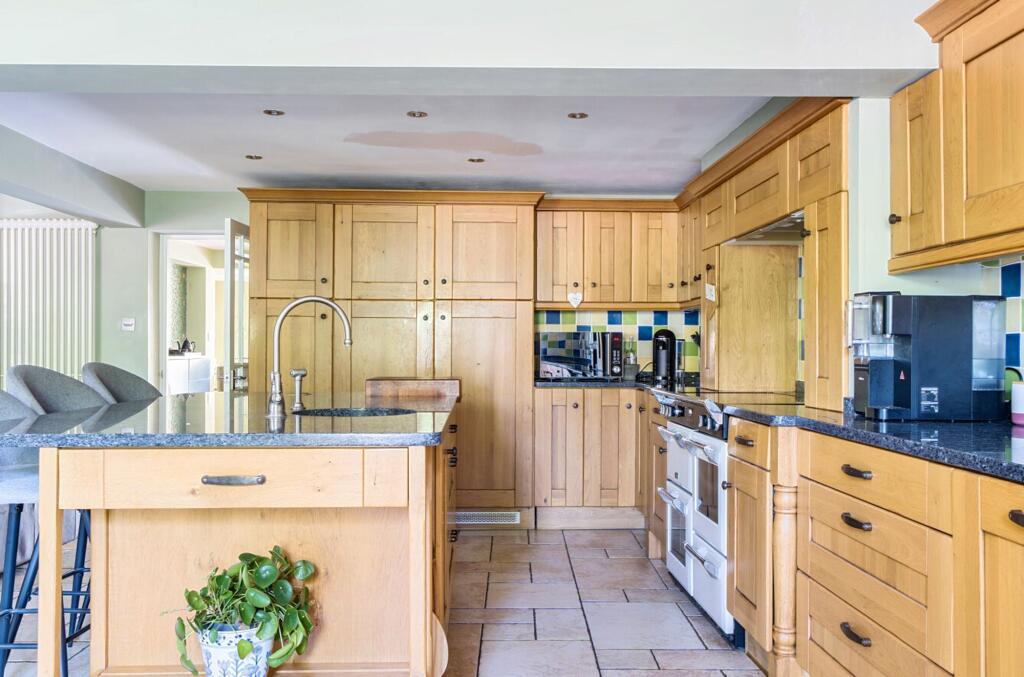 House in Chichester, West Sussex - More