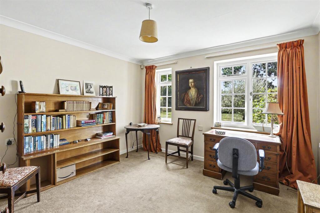 House in Cambridge - View 4