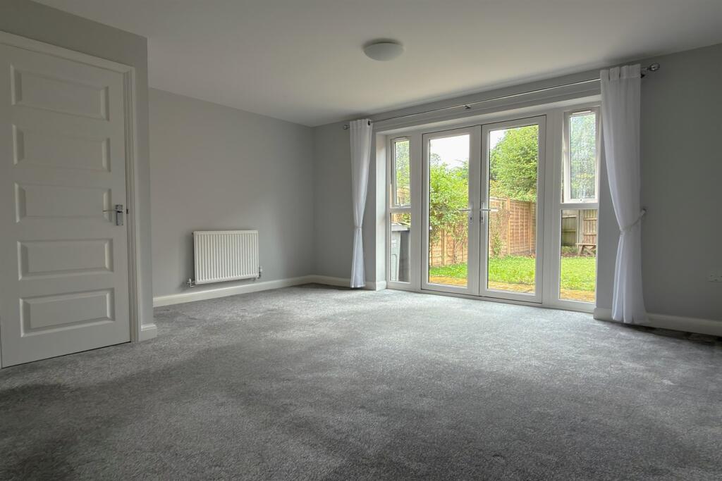 House in Portsmouth - View 3