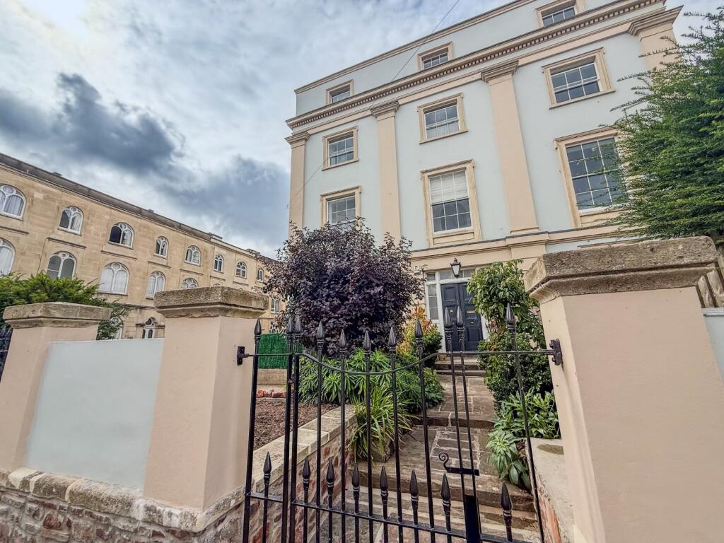 Main image of property: Gordon Road, Clifton, Bristol, Somerset, BS8