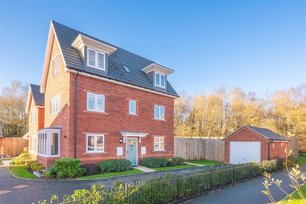 Main image of property: Mayors Drive, Alcester