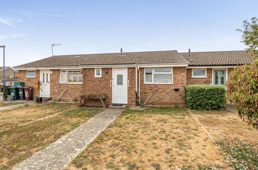 Main image of property: Gainsborough Drive, Selsey, PO20
