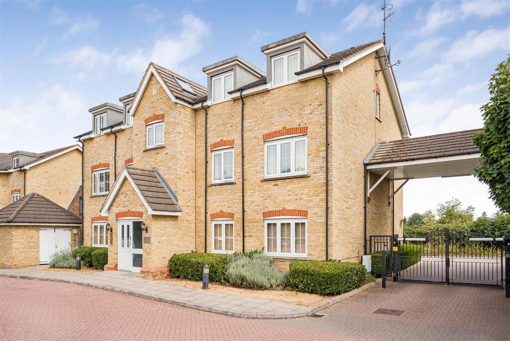 Apartment in East Hertfordshire, Hertford