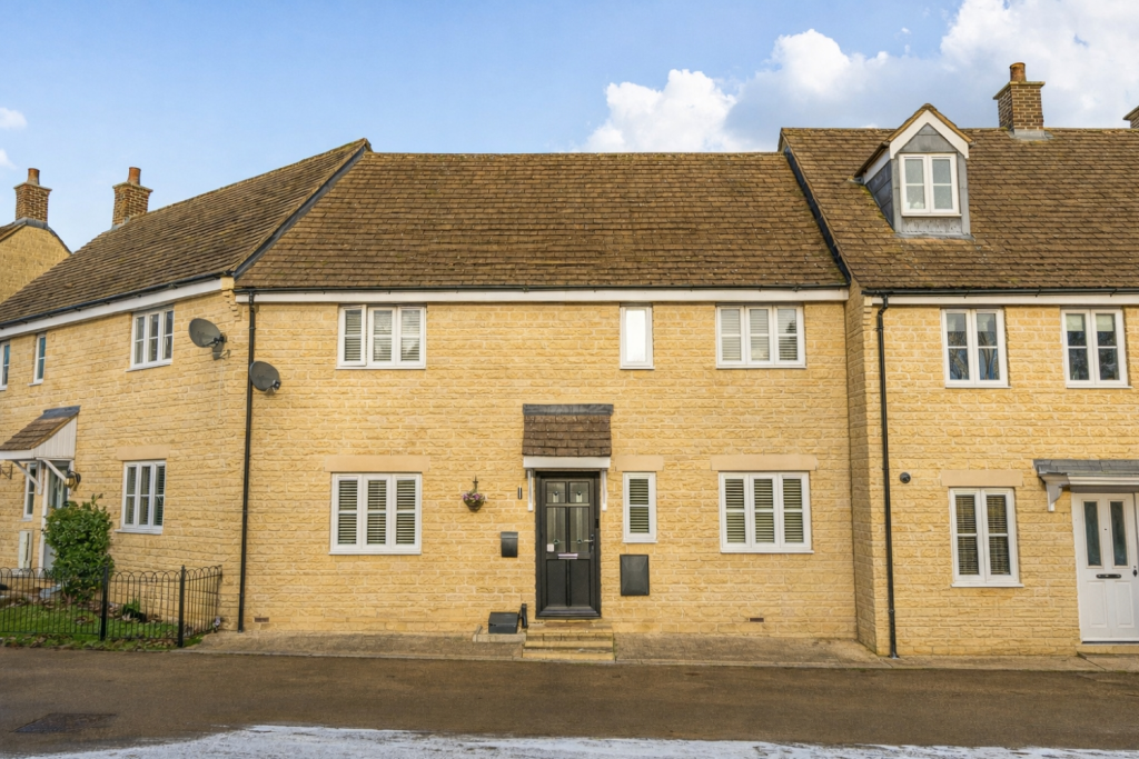 Main image of property: Stocks Lane, Carterton, Oxfordshire, OX18