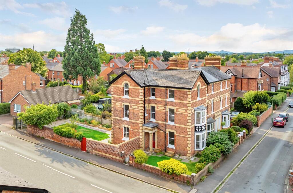 Main image of property: 49 Cleveland Street, Shrewsbury, SY2 5DN