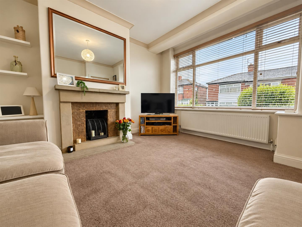 Paulden Avenue, Waterhead, Oldham photo 2