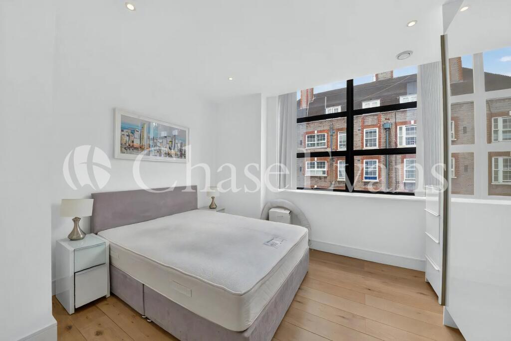 Apartment in London - More