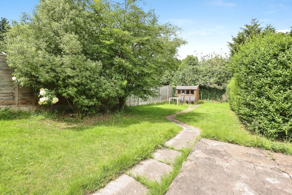 House in Birmingham, Perry Beeches - View 4