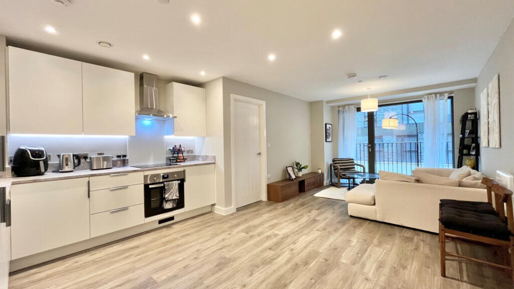 Worrall Street, Salford, M5 4TU photo 4