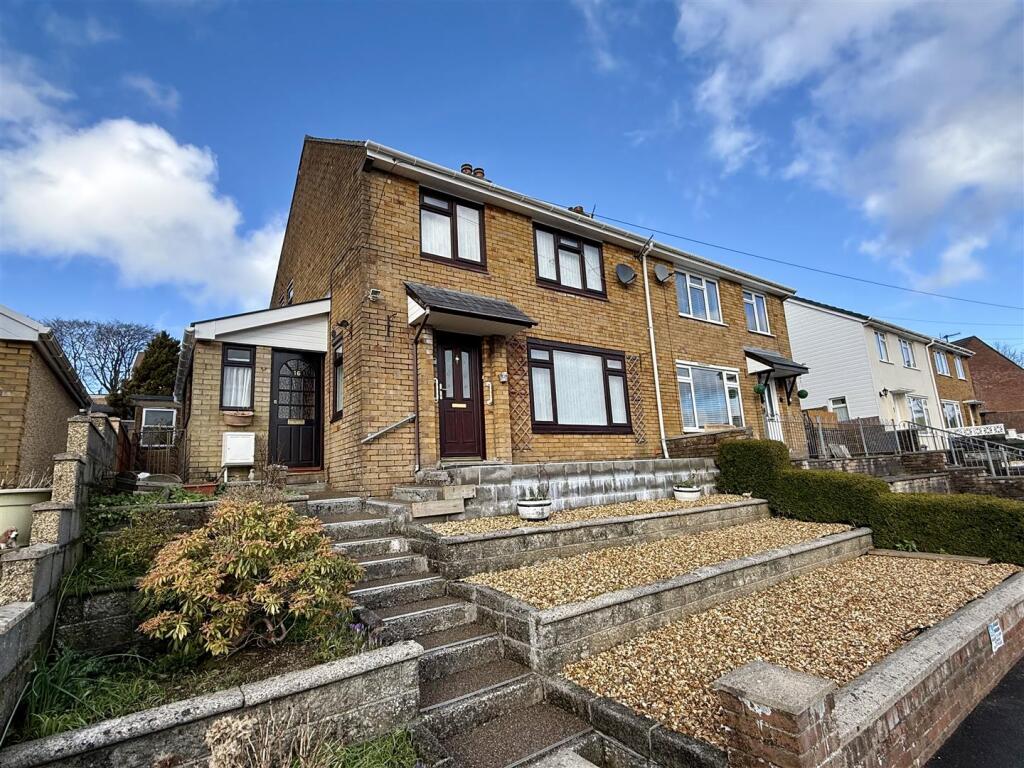 Main image of property: Bryn Yr Eglwys, Lampeter