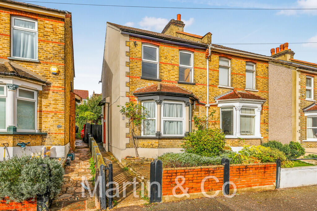 3-bed semi-detached on Churchill Road , South Croydon , £390,000