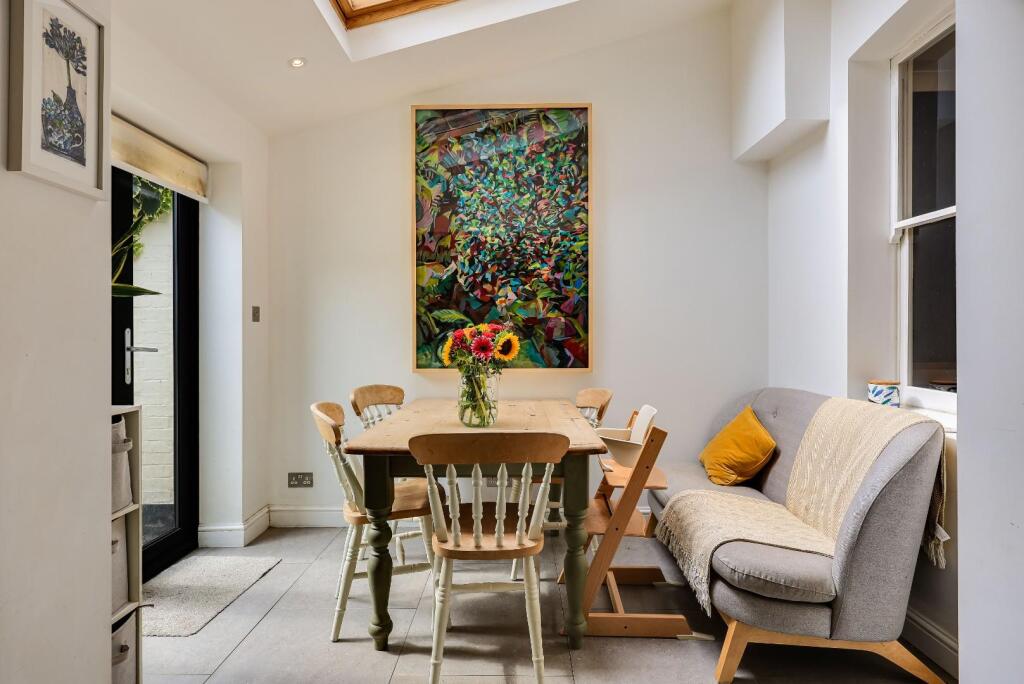 House in Cambridge, Romsey - View 3
